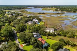 4014 Gift Boulevard photo 4