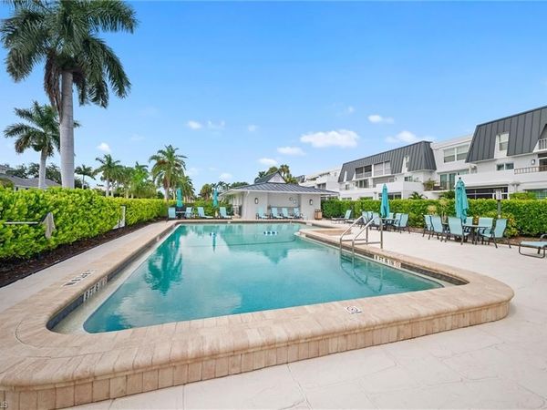 4200 Belair LN, Unit 101, NAPLES, FL 34103