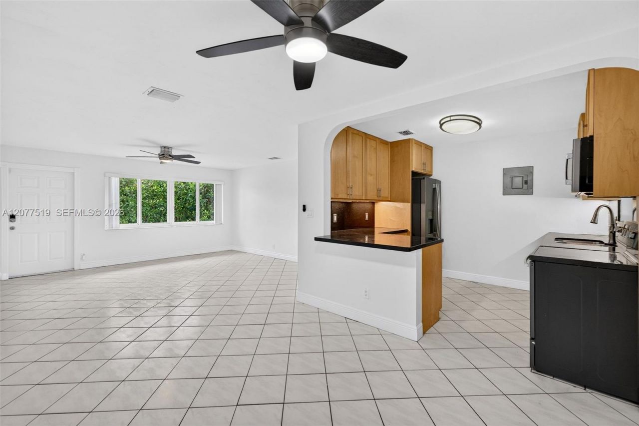 2061 SW 38th Ave, Fort Lauderdale, FL 33312 Photo