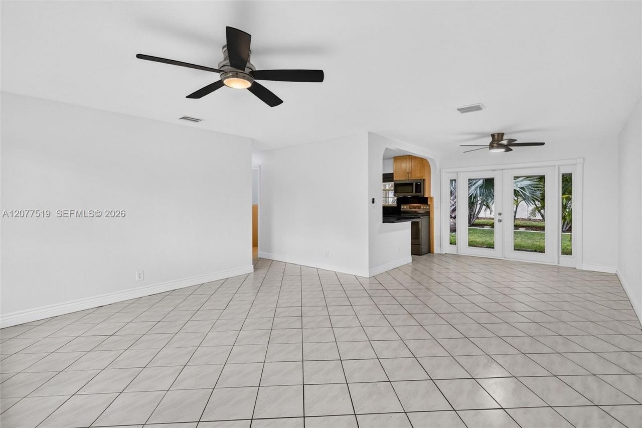 2061 SW 38th Ave, Fort Lauderdale, FL 33312 Photo