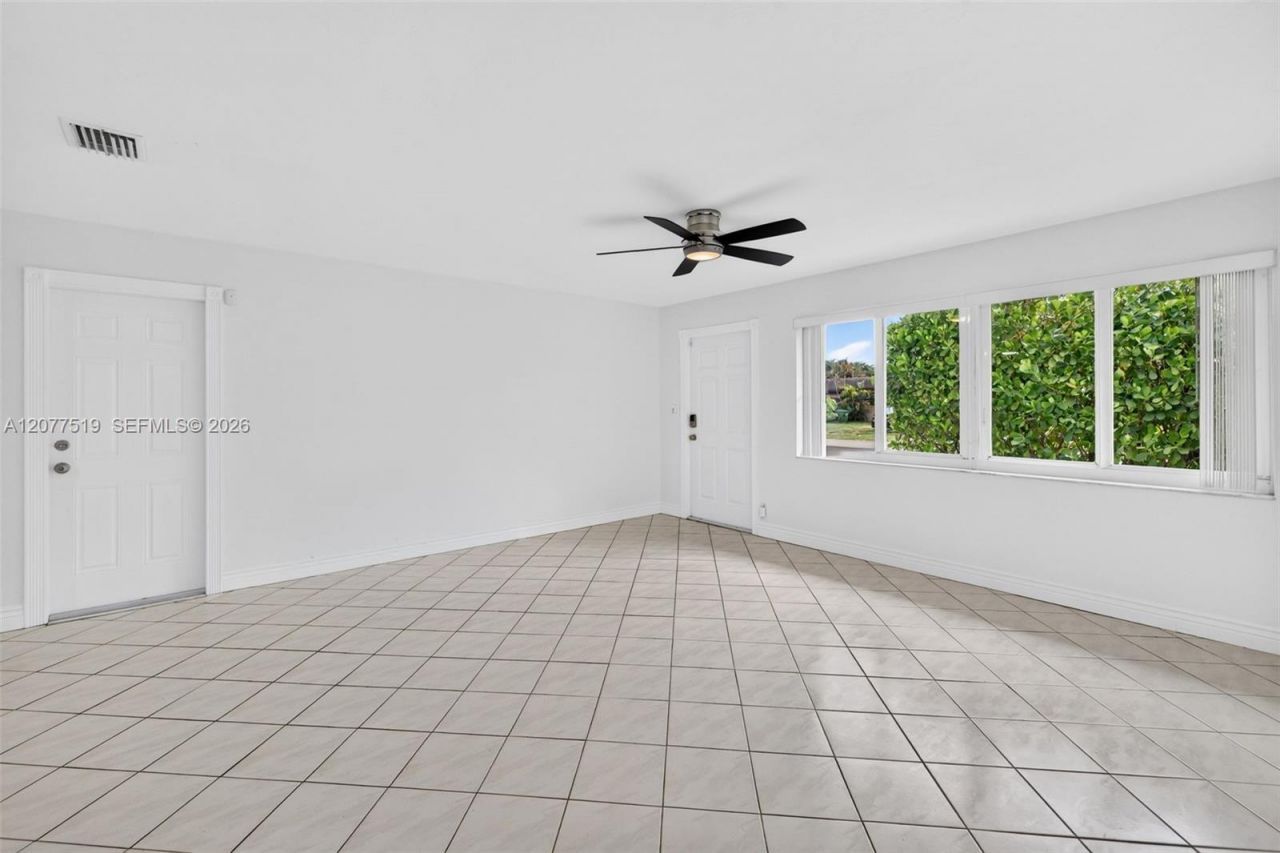 2061 SW 38th Ave, Fort Lauderdale, FL 33312 Photo