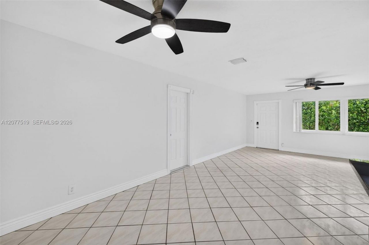 2061 SW 38th Ave, Fort Lauderdale, FL 33312 Photo
