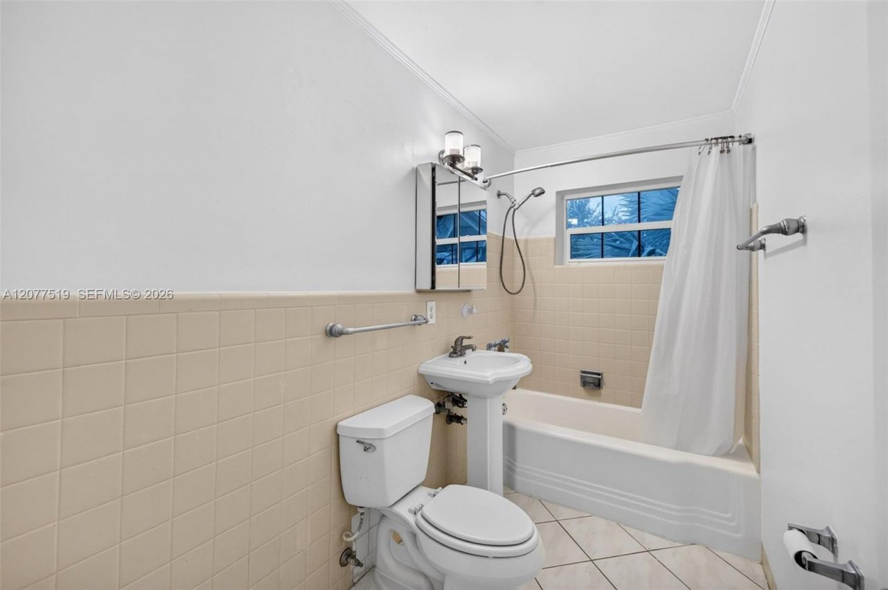 2061 SW 38th Ave, Fort Lauderdale, FL 33312 Photo