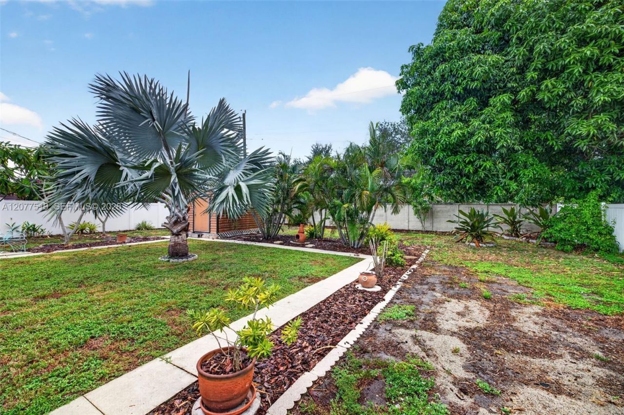 2061 SW 38th Ave, Fort Lauderdale, FL 33312 Photo