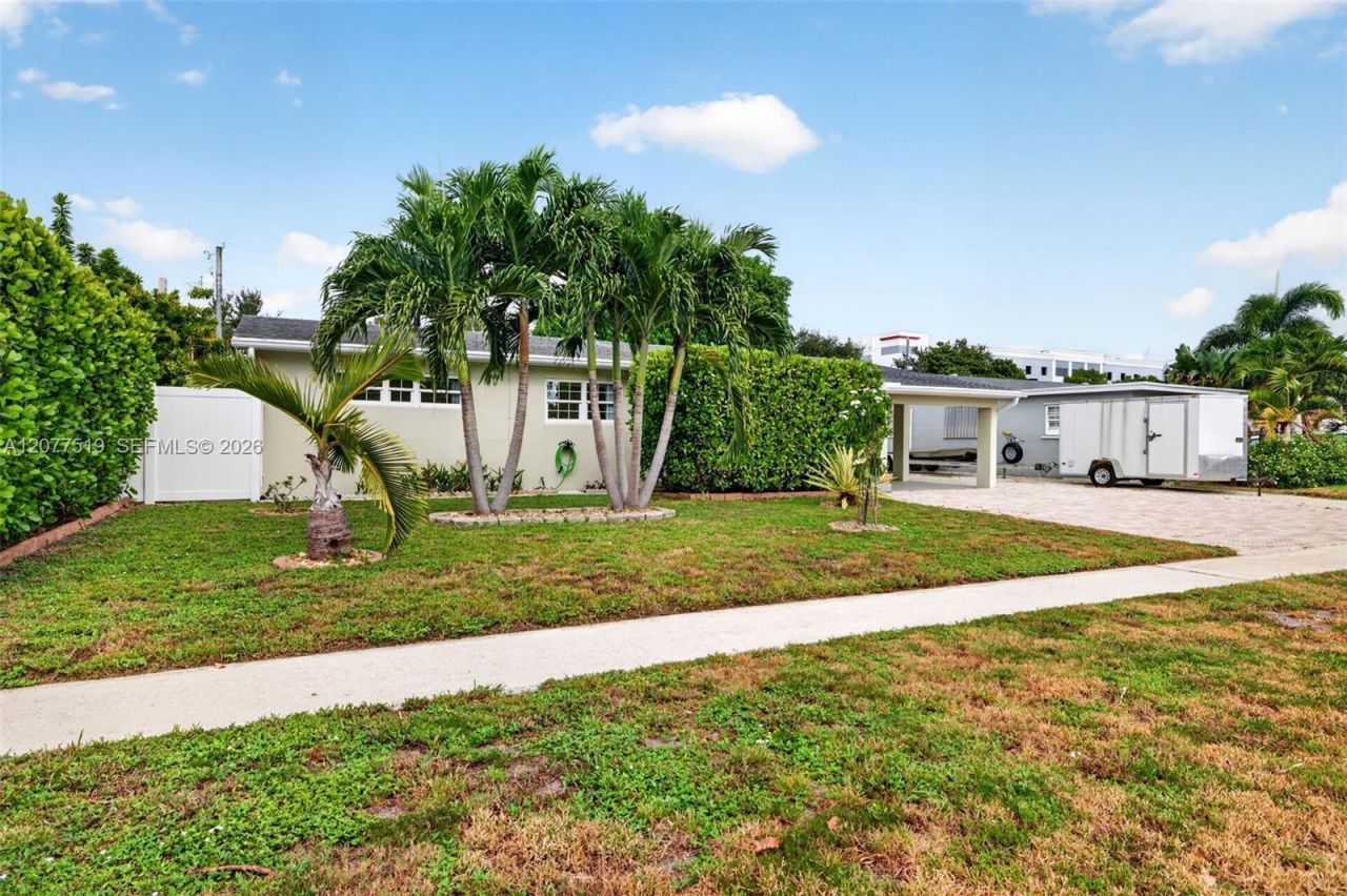 2061 SW 38th Ave, Fort Lauderdale, FL 33312 Photo