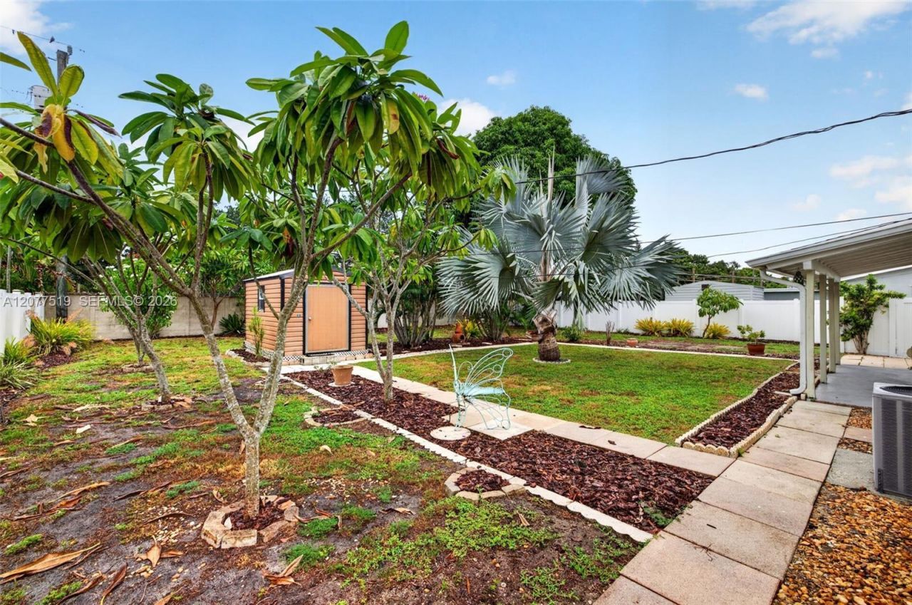 2061 SW 38th Ave, Fort Lauderdale, FL 33312 Photo