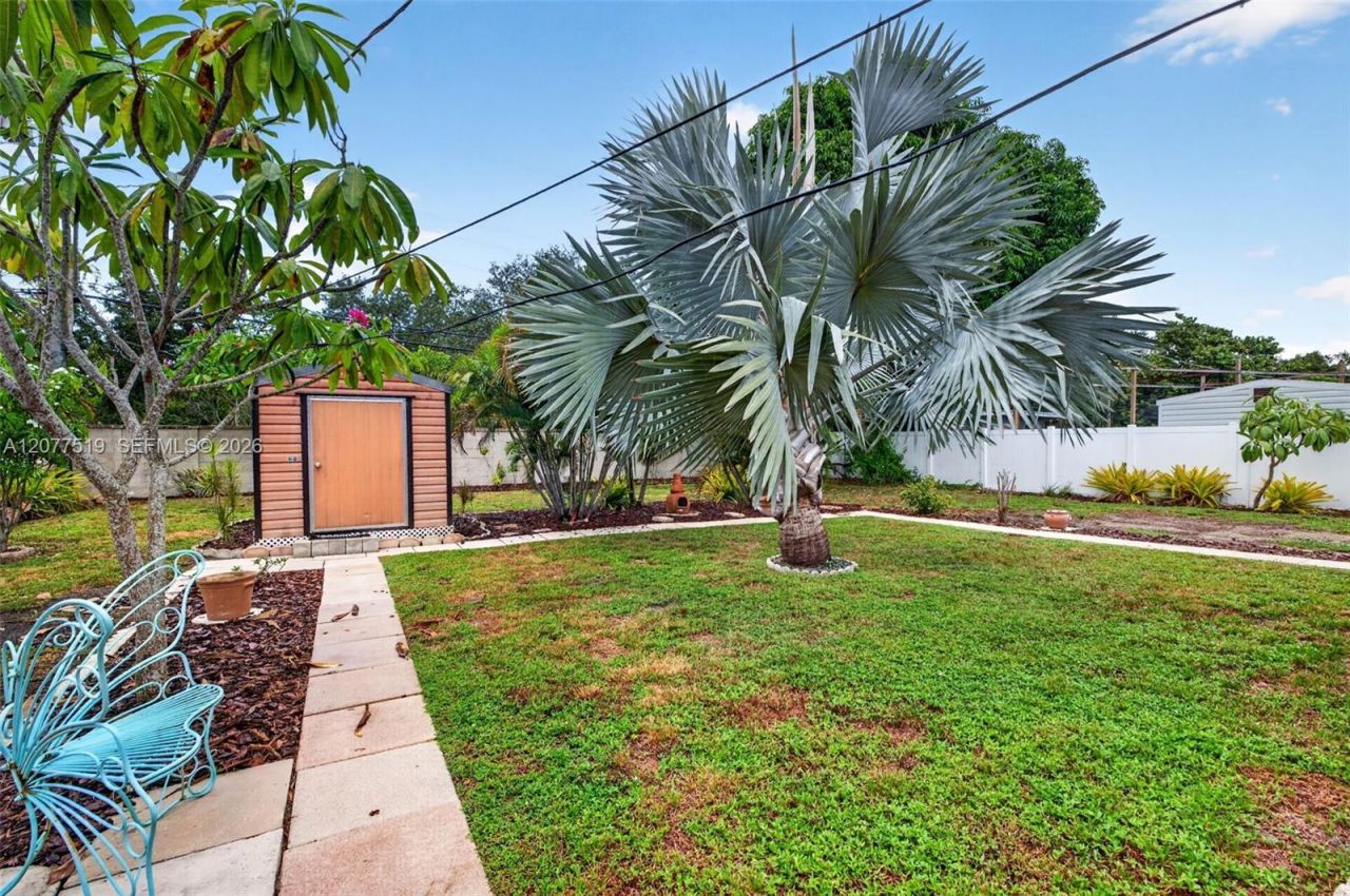 2061 SW 38th Ave, Fort Lauderdale, FL 33312 Photo