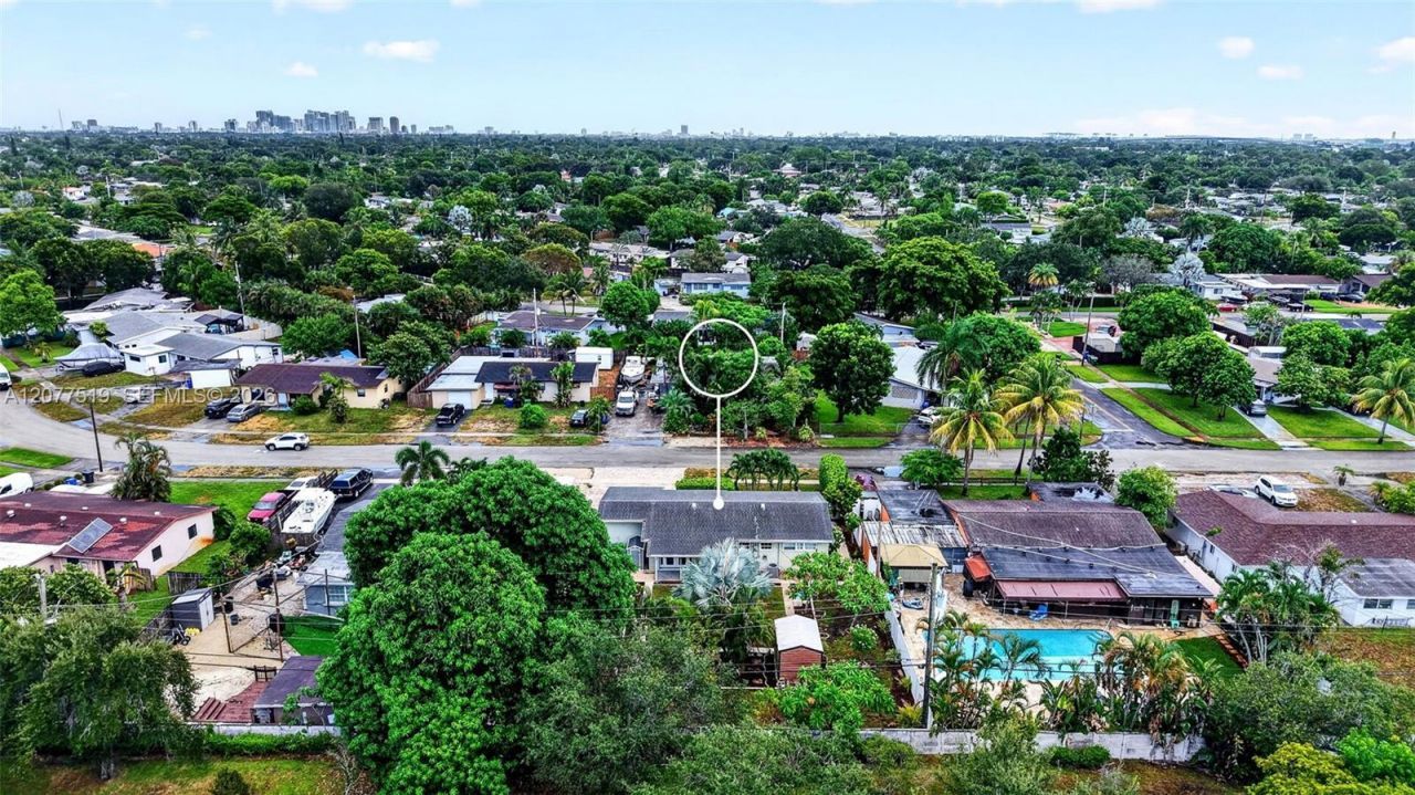 2061 SW 38th Ave, Fort Lauderdale, FL 33312 Photo