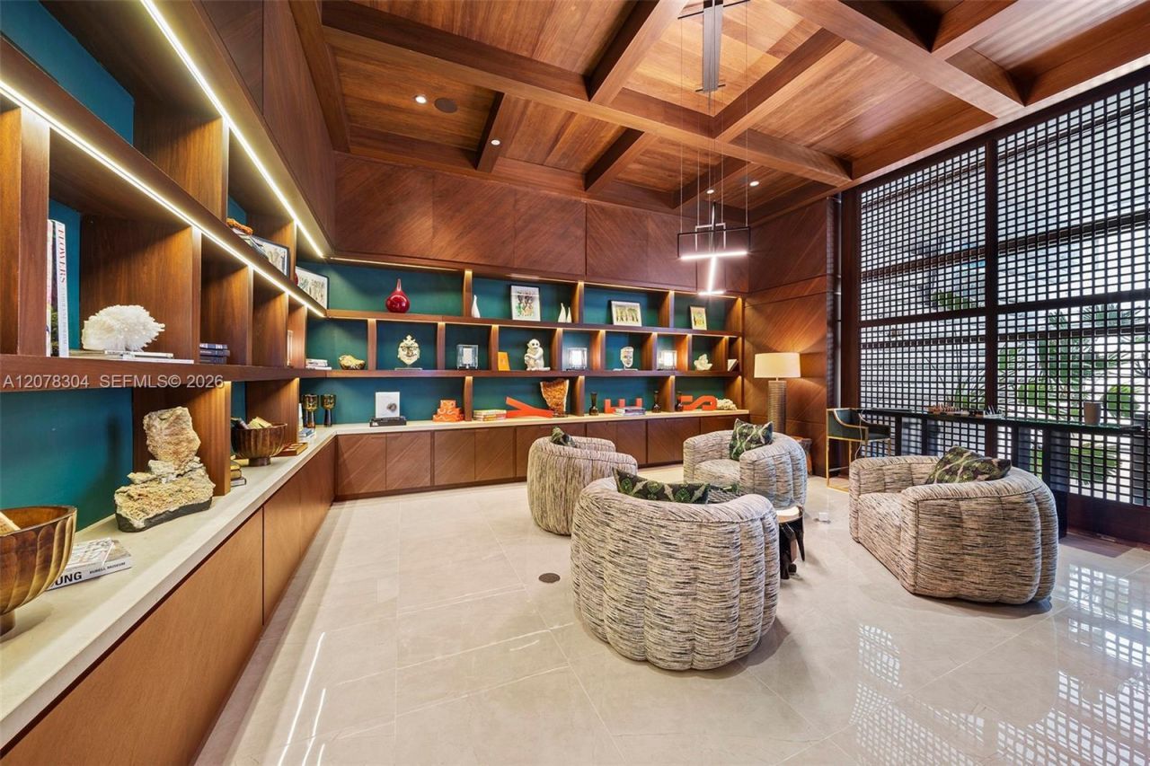 5875 Collins Ave, Unit 1001, Miami Beach, FL 33140 Photo