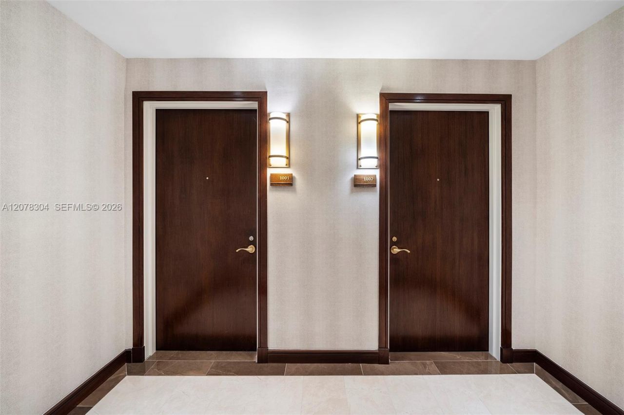 5875 Collins Ave, Unit 1001, Miami Beach, FL 33140 Photo