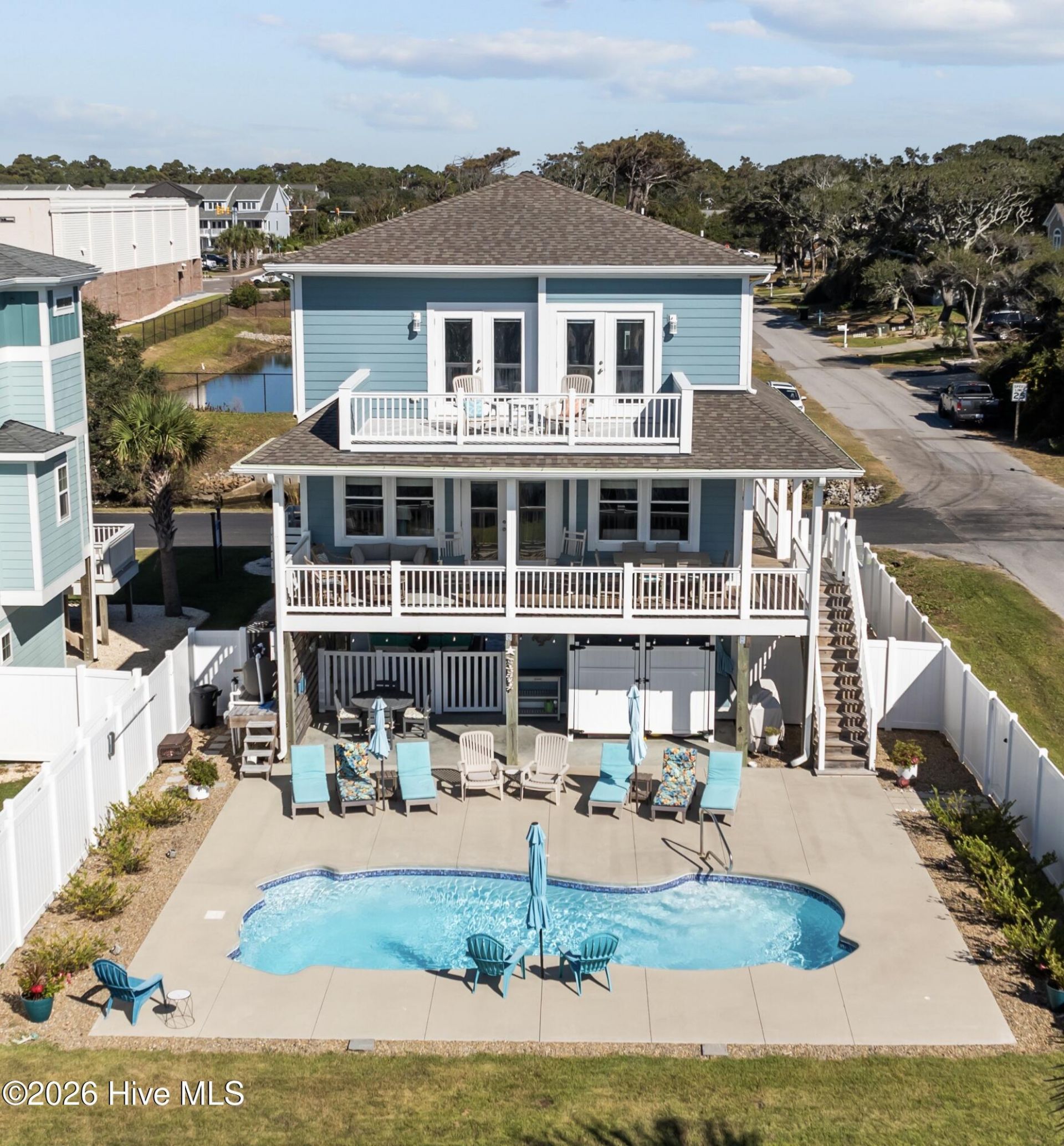4929 E Pelican Drive, Oak Island, NC 28465 Main Photo