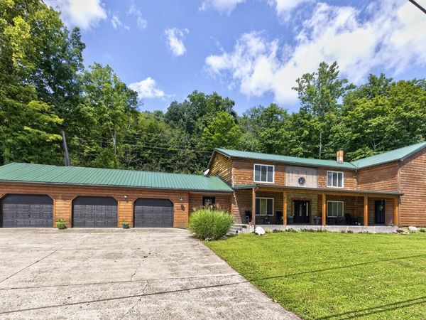11643 St. Rt. 104, Waverly, OH 45690