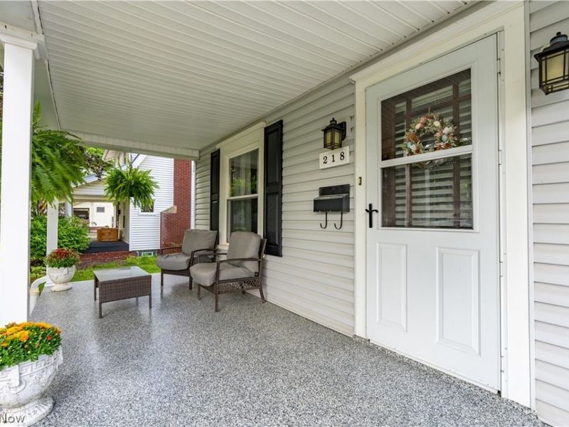 218 Harding Avenue SW, Massillon, OH 44646 Photo 2