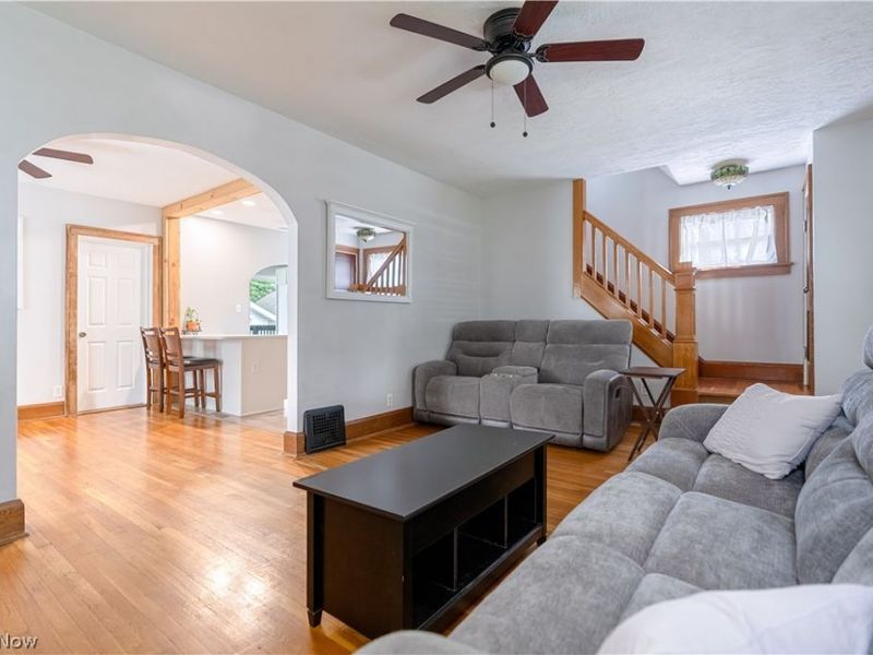 218 Harding Avenue SW, Massillon, OH 44646 Photo 4