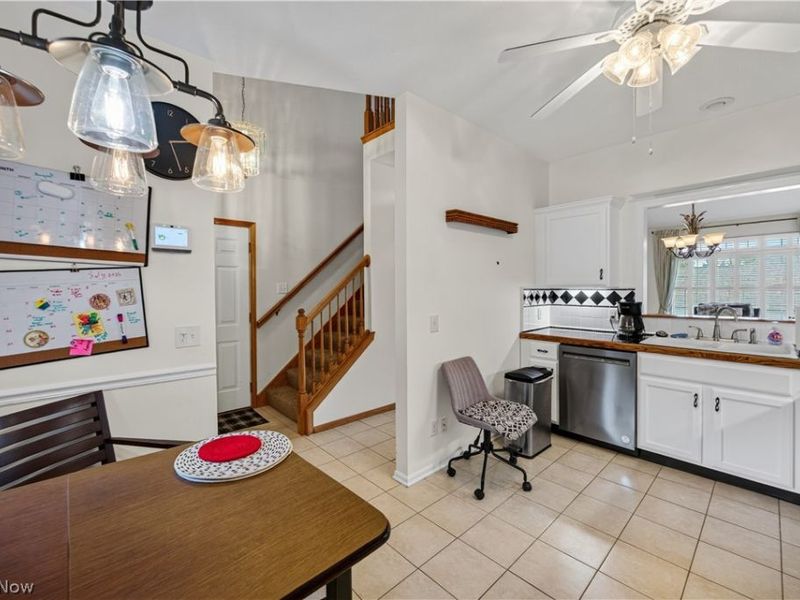 801 Gardenstone Circle, Unit 37A, Tallmadge, OH 44278 Photo 10