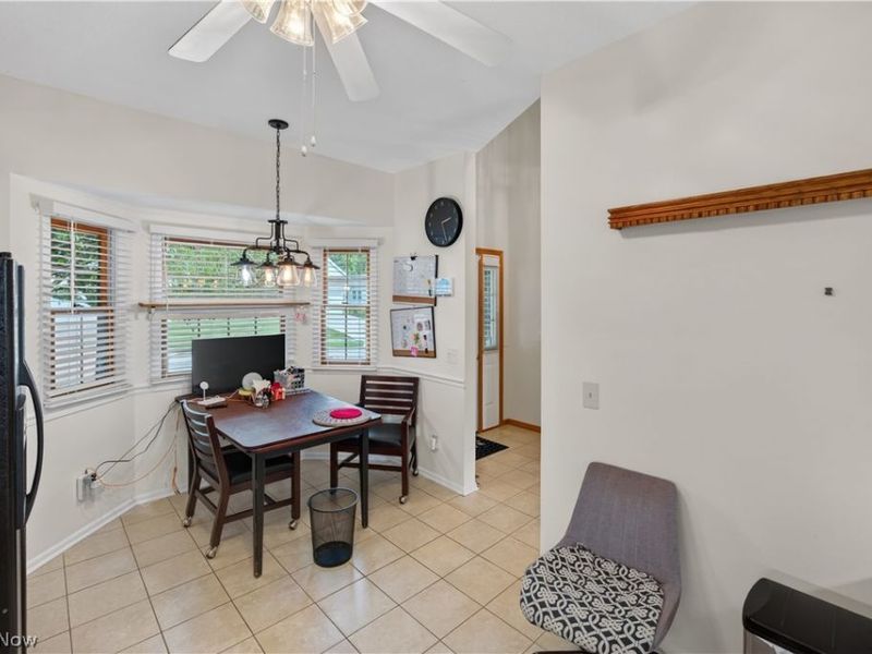 801 Gardenstone Circle, Unit 37A, Tallmadge, OH 44278 Photo 11