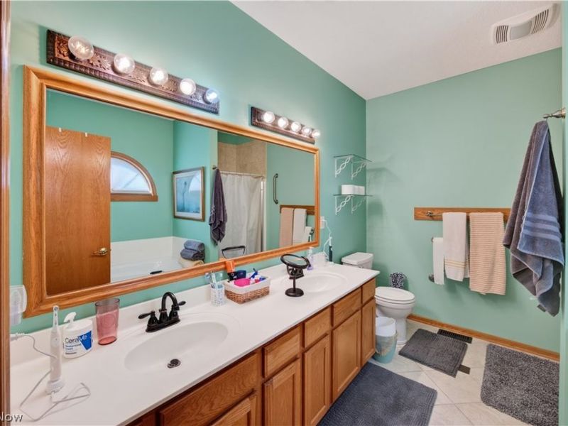 801 Gardenstone Circle, Unit 37A, Tallmadge, OH 44278 Photo 18