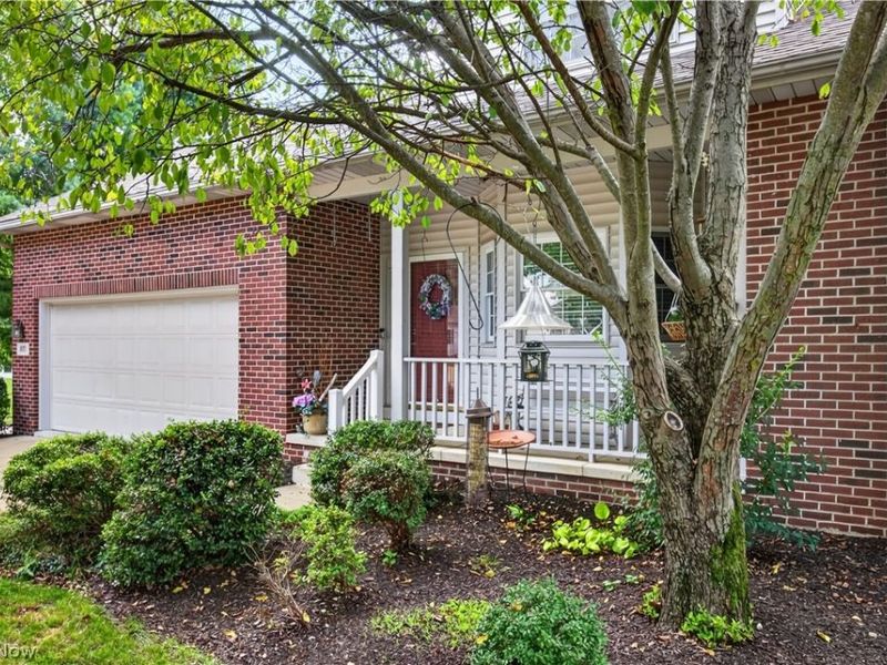 801 Gardenstone Circle, Unit 37A, Tallmadge, OH 44278 Photo 2