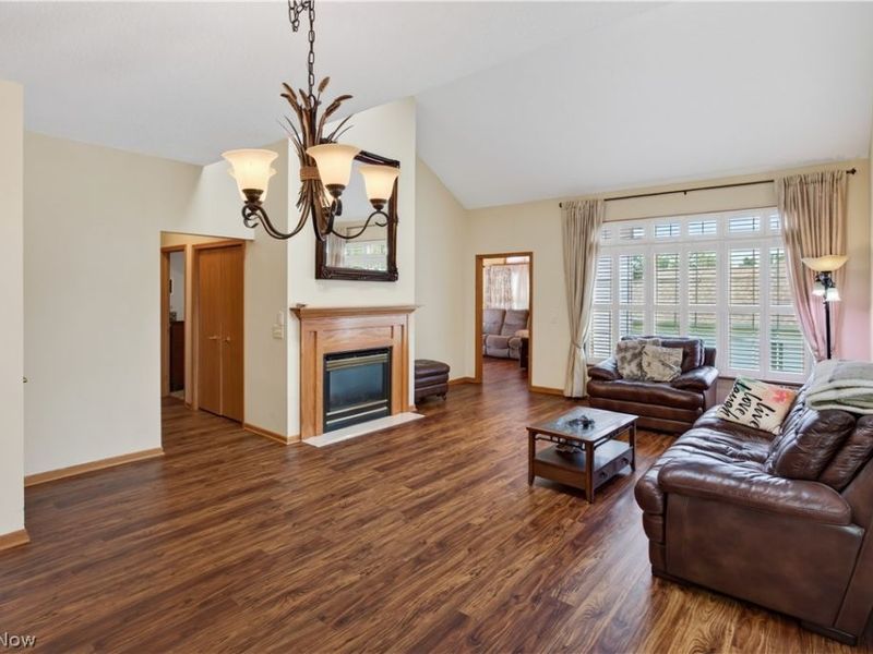 801 Gardenstone Circle, Unit 37A, Tallmadge, OH 44278 Photo 6