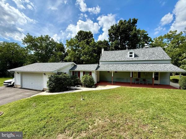 3646 CHESTNUT STREET, TEMPLE, PA 19560