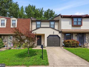 909 CLOVER PLACE, WARMINSTER, PA 18974