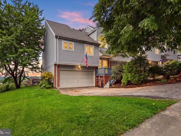 50 GREENLEAF ROAD , YORK, PA 17406