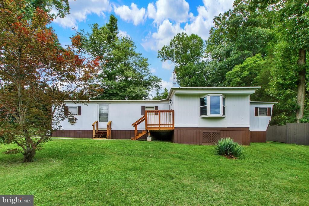 460 OLD YORK ROAD, WELLSVILLE, PA 17365
