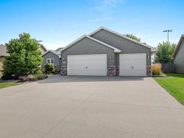 N9046 SPRING VALLEY ROAD, Menasha, WI 54952