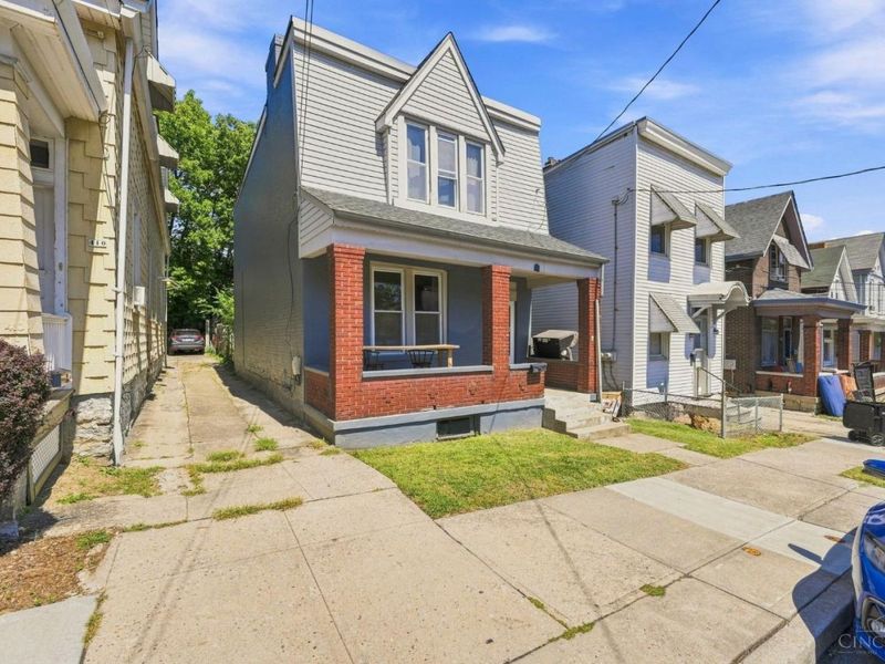 408 Ada Street, Cincinnati, OH 45219 Photo 1