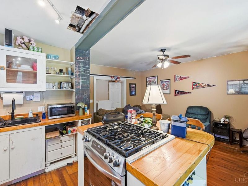 408 Ada Street, Cincinnati, OH 45219 Photo 9