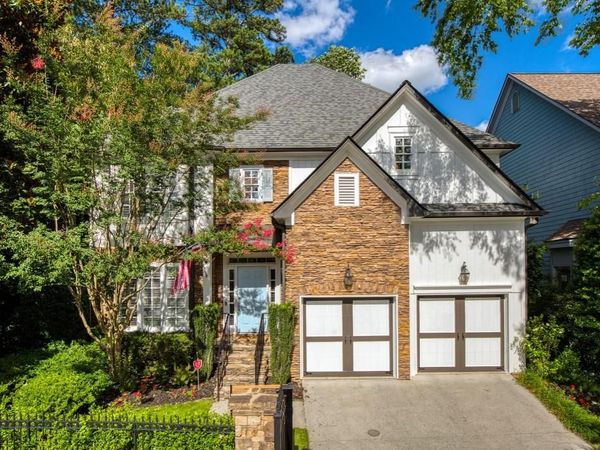 2635 Brookline Circle NE, Brookhaven, GA 30319