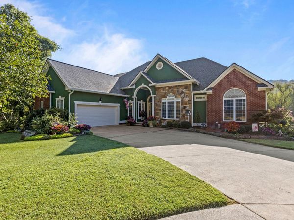 3260 Split Oak Lane , Ooltewah, TN 37363
