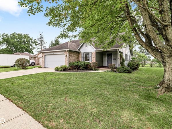 103 Shade Tree Court, Greenfield, IN 46140