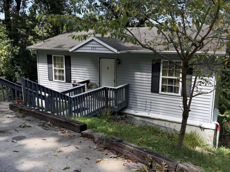 450 Cleveland Avenue, Taylor Mill, KY 41015 Photo 2