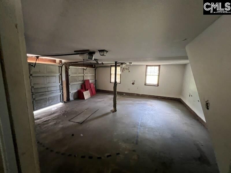 1205 N Springs Road  Photo 11