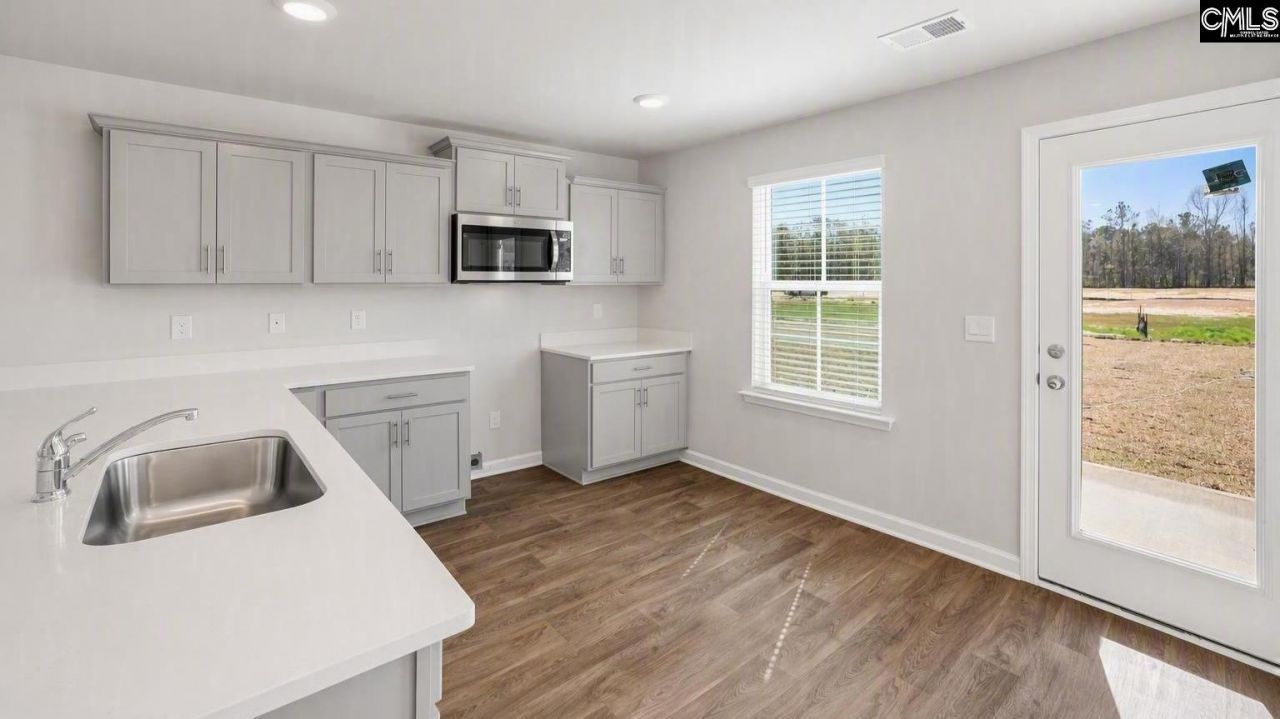 108 Hale Road Photo 4