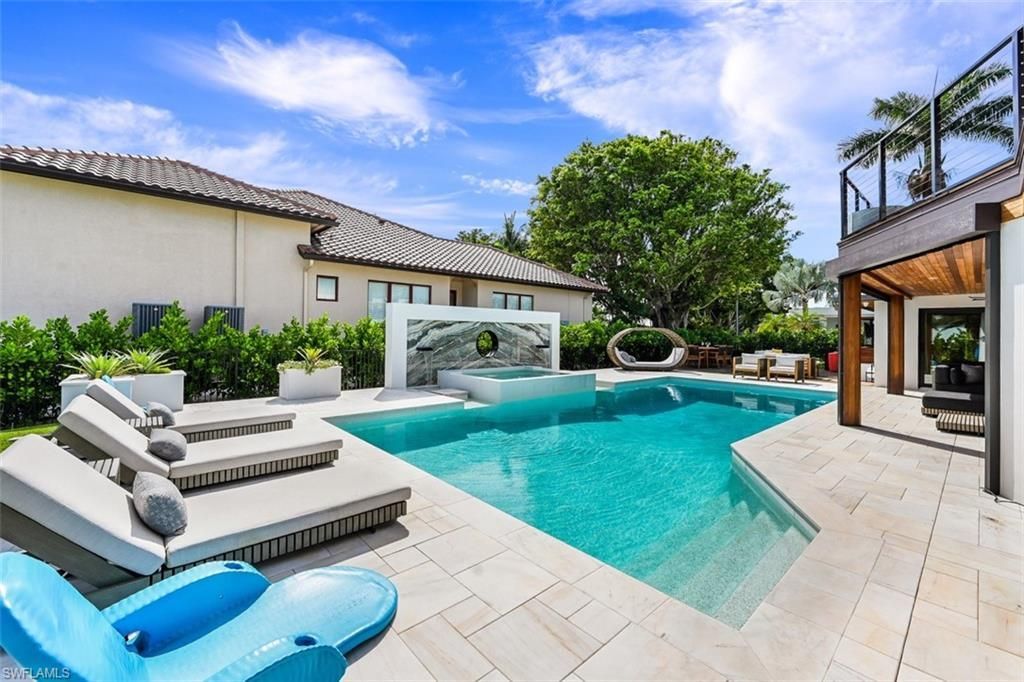 2211 Kingfish Rd , Naples, FL 34102 Photo