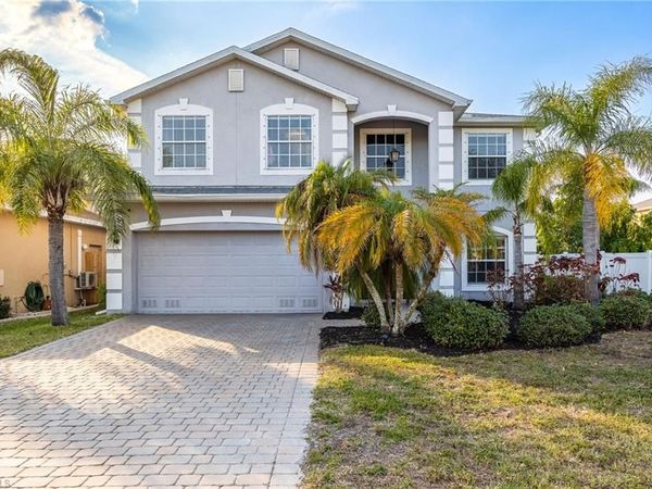 8197 Silver Birch WAY , LEHIGH ACRES, FL 33971