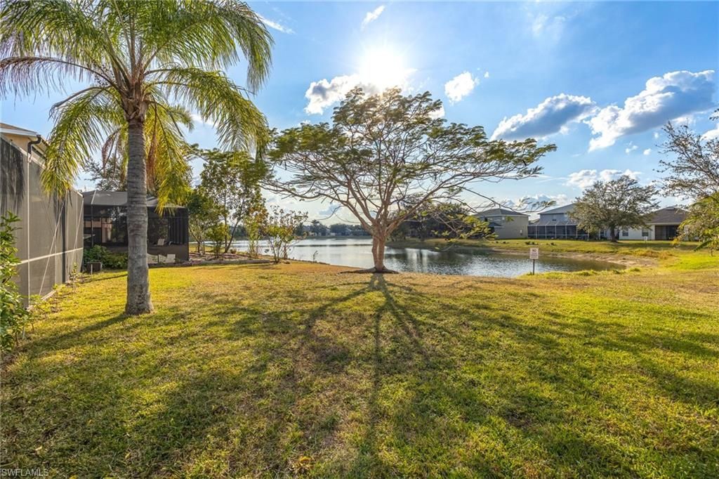 8197 Silver Birch Way , Lehigh Acres, FL 33971 Photo