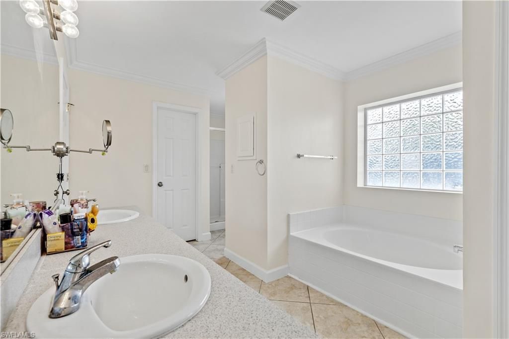 1620 NW 12th St, Cape Coral, FL 33993 Photo