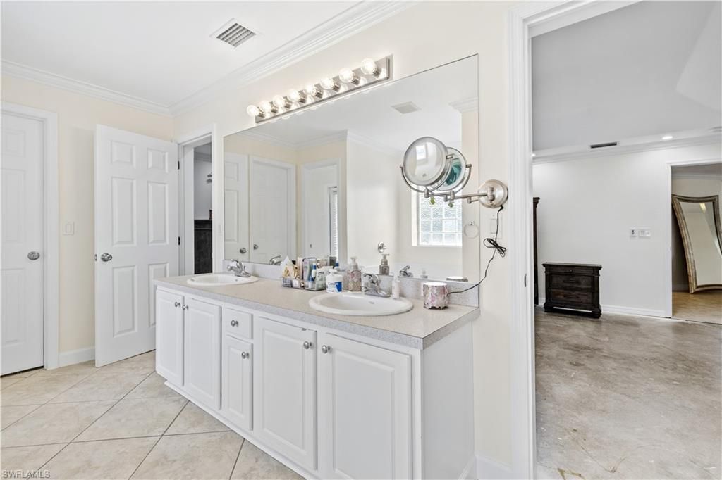 1620 NW 12th St, Cape Coral, FL 33993 Photo