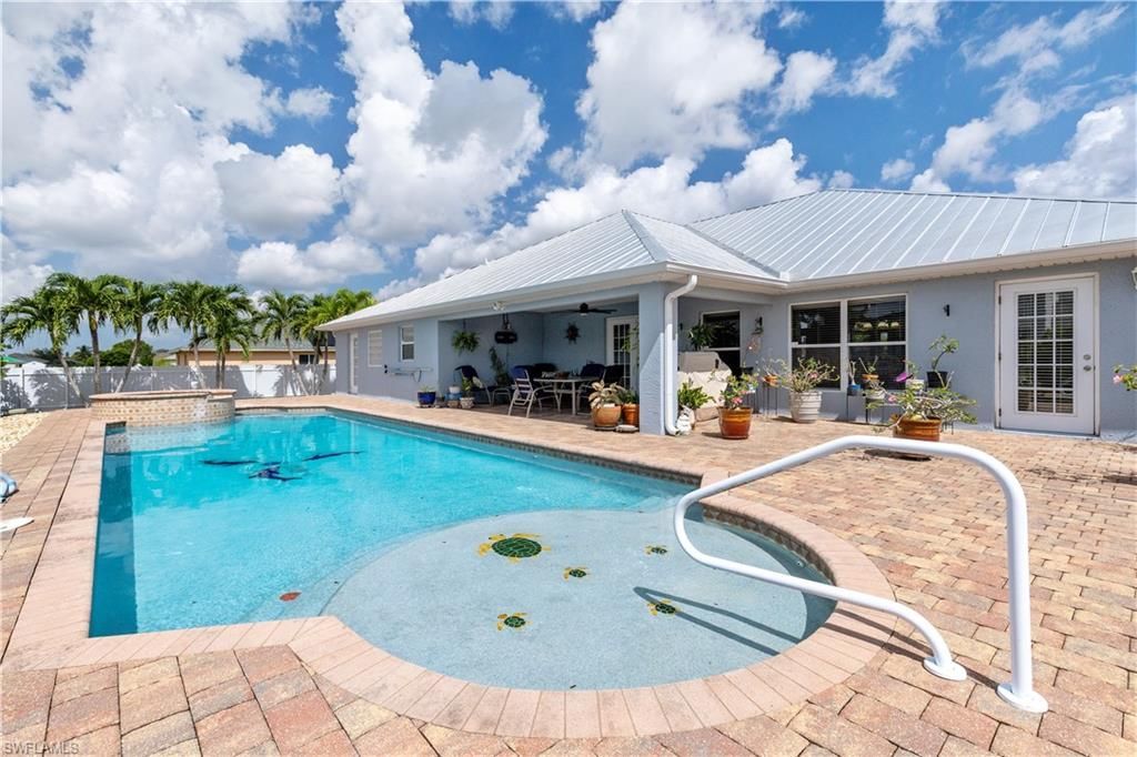 1620 NW 12th St, Cape Coral, FL 33993 Photo