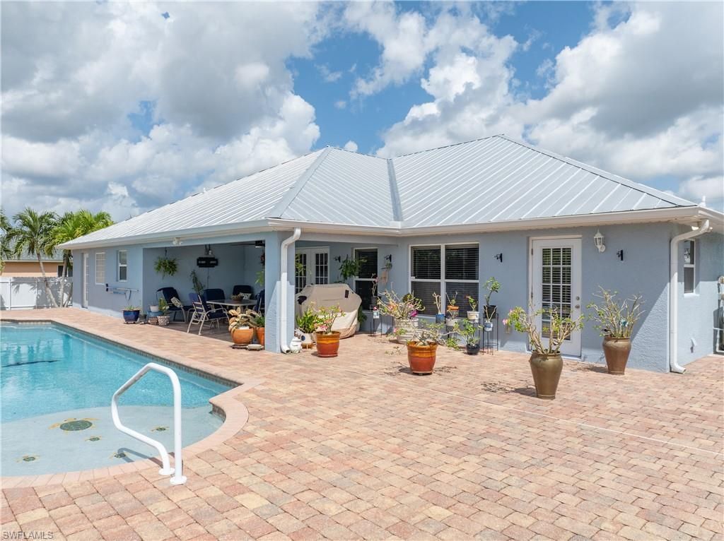 1620 NW 12th St, Cape Coral, FL 33993 Photo