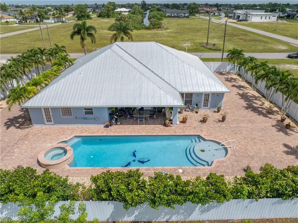 1620 NW 12th St, Cape Coral, FL 33993 Photo