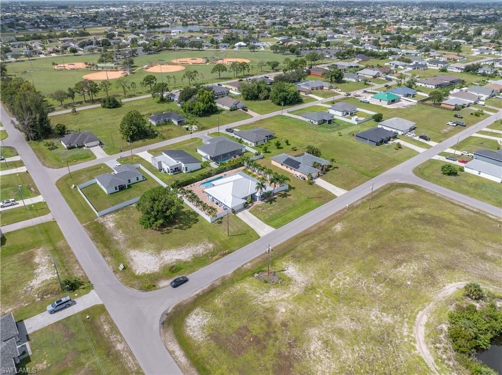 1620 NW 12th St, Cape Coral, FL 33993 Photo