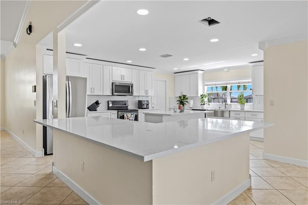 1620 NW 12th St, Cape Coral, FL 33993 Photo
