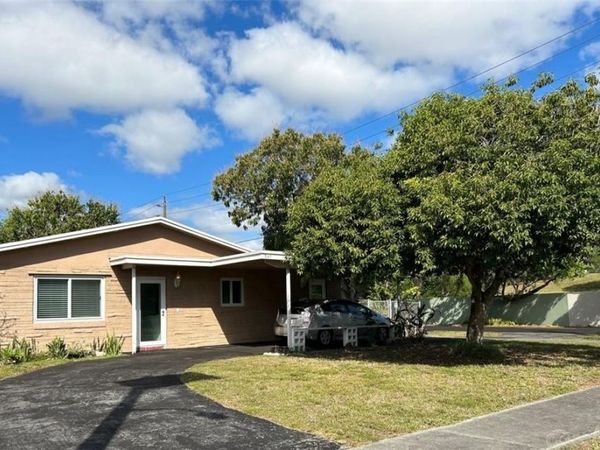 845 NW 10TH Avenue, Dania Beach, FL 33004