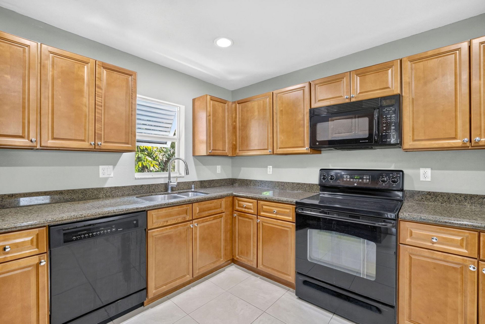 433 NE 1st Street, Pompano Beach, FL 33060 Photo