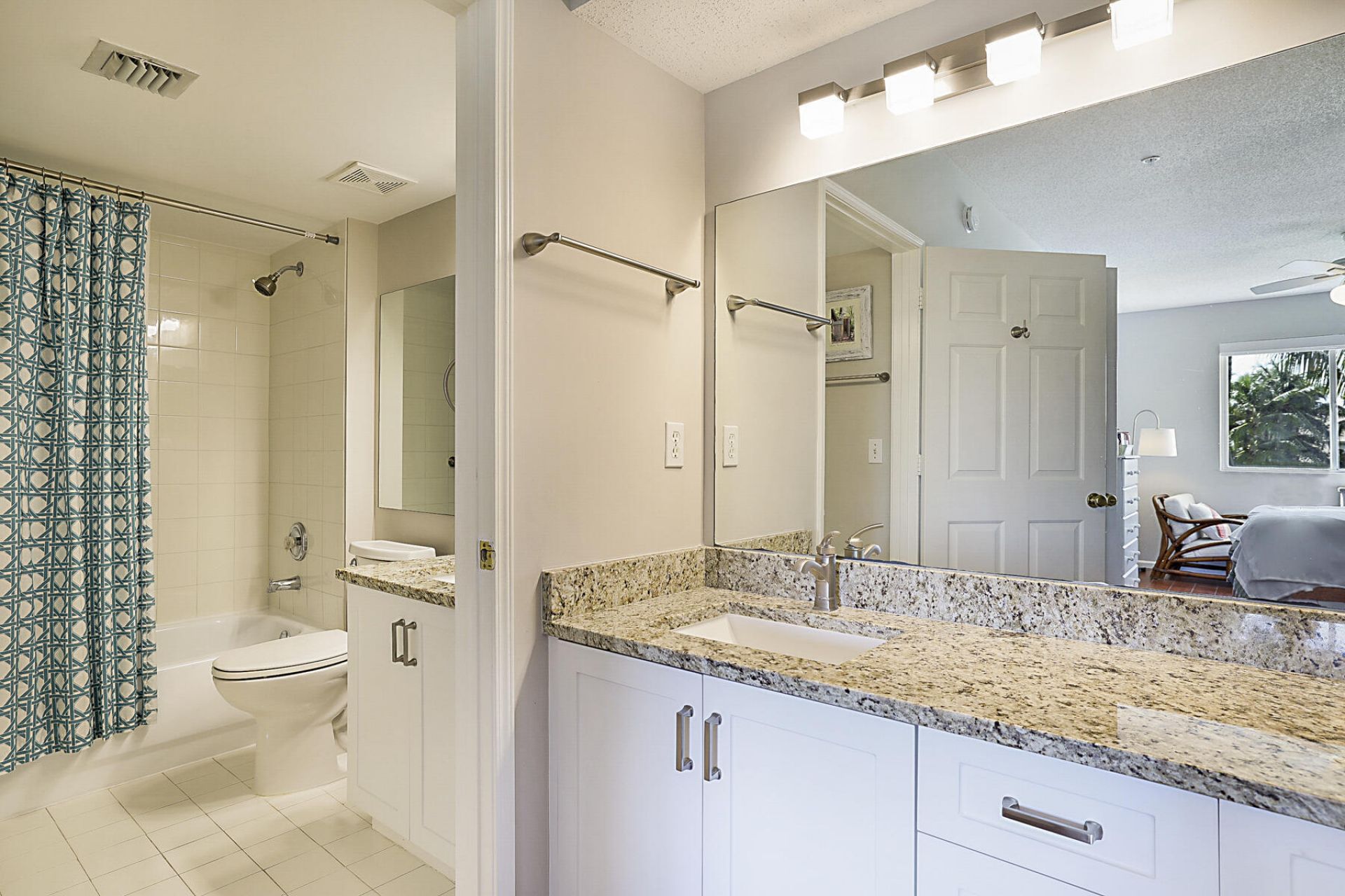272 Village Boulevard, Unit 7212, Tequesta, FL 33469 Photo
