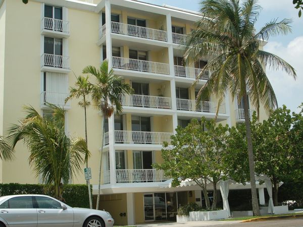 170 Chilean Avenue, Unit 2A, Palm Beach, FL 33480